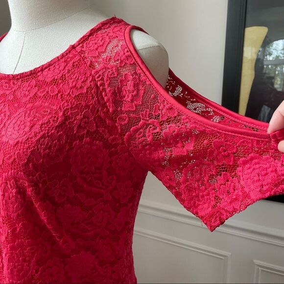 Venus Strawberry Red Lace Cold Shoulder Dress M - Picture 2 of 8